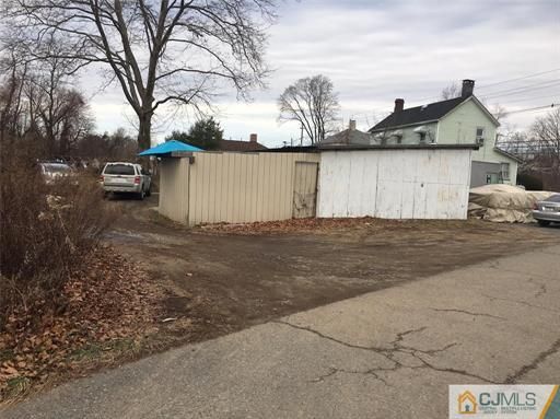 513 New Jersey 33, Millstone, NJ 08535